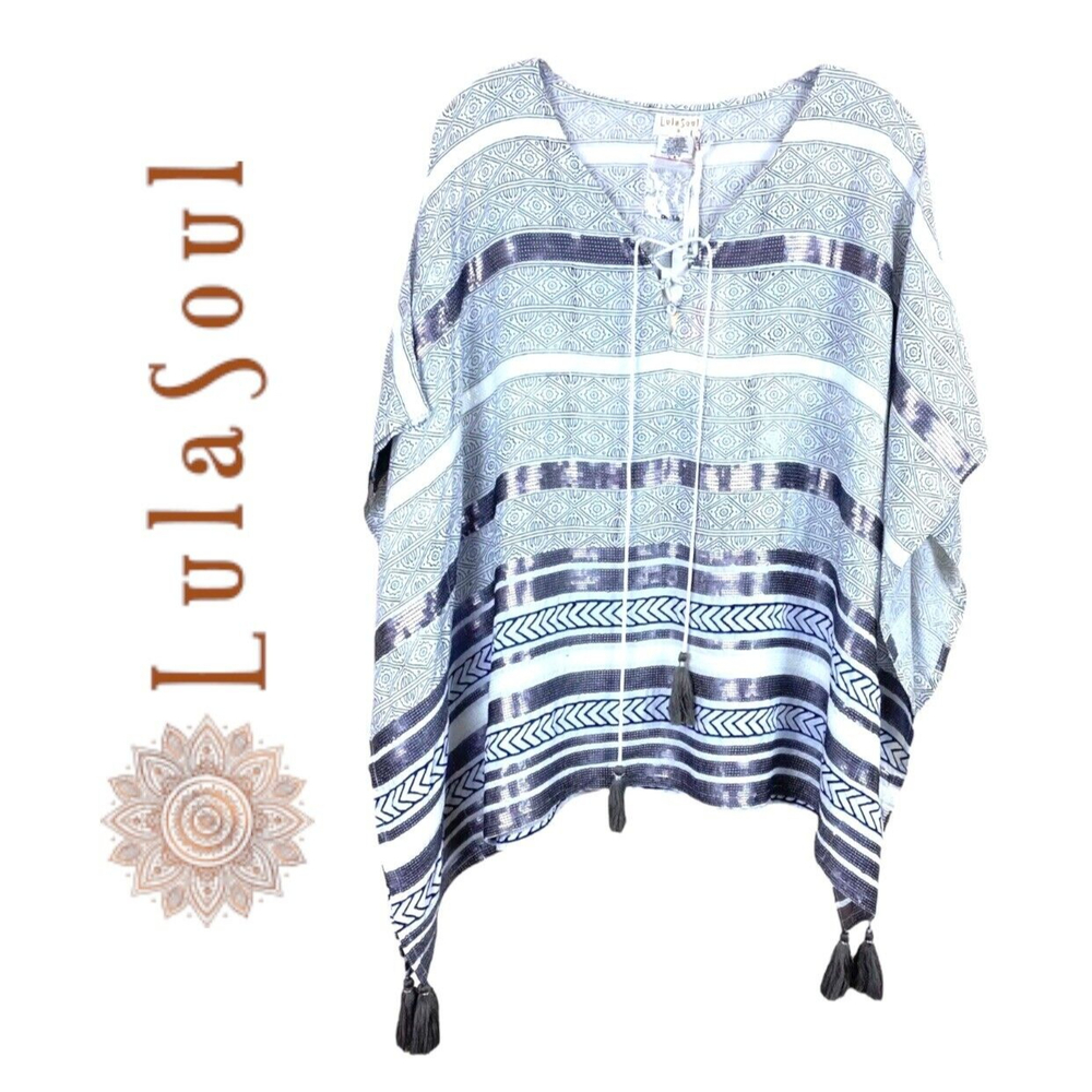 NWT Lula Soul Boho Beaded Sequin Embroidered Bells Poncho  w/ Fringe Size S